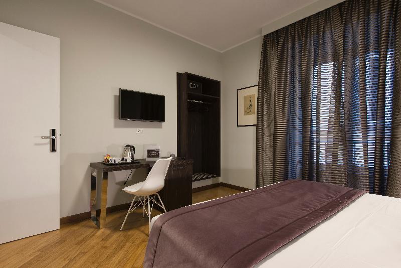 Otivm Hotel Roma Ngoại thất bức ảnh
